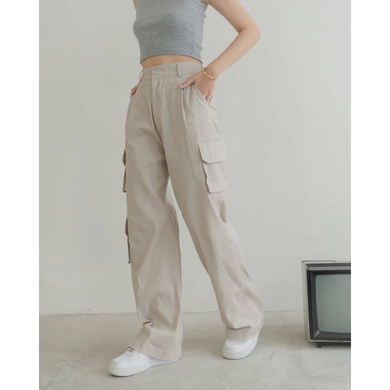 FRE CARGO PANTS 1
